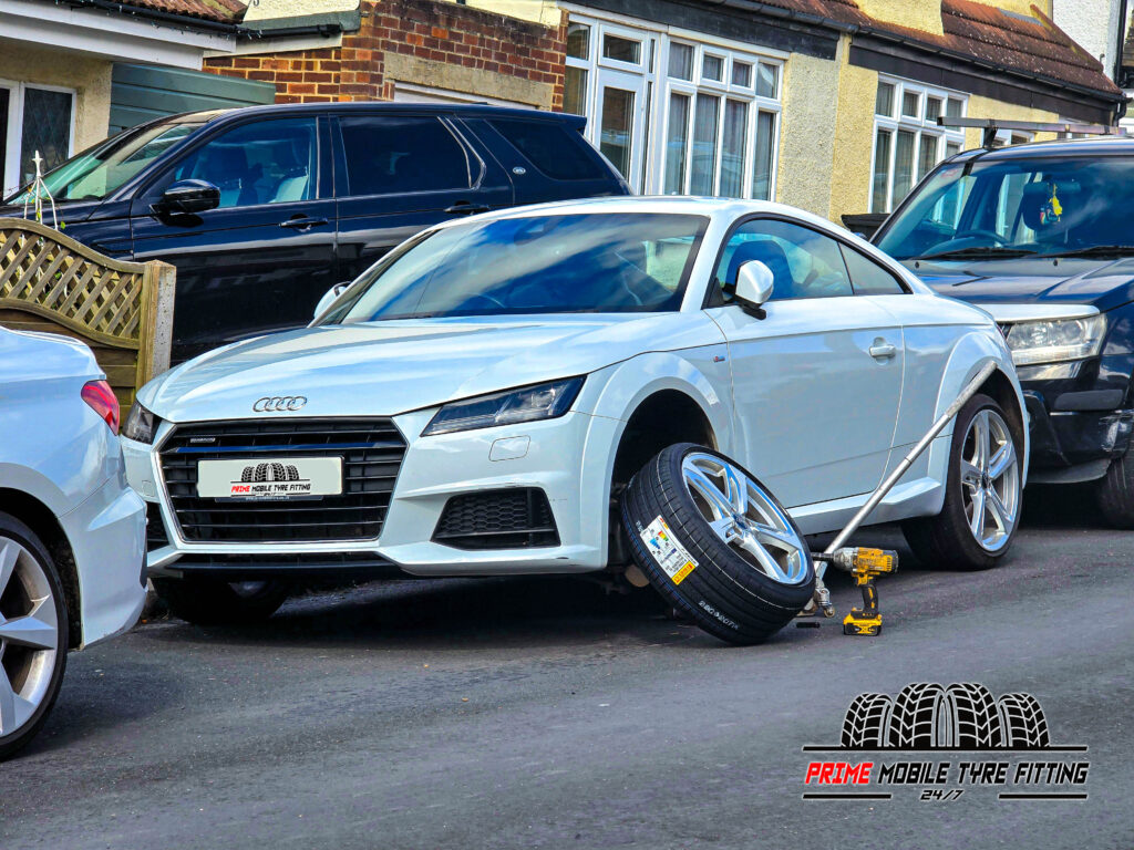 Mobile tyre fitter in Woking